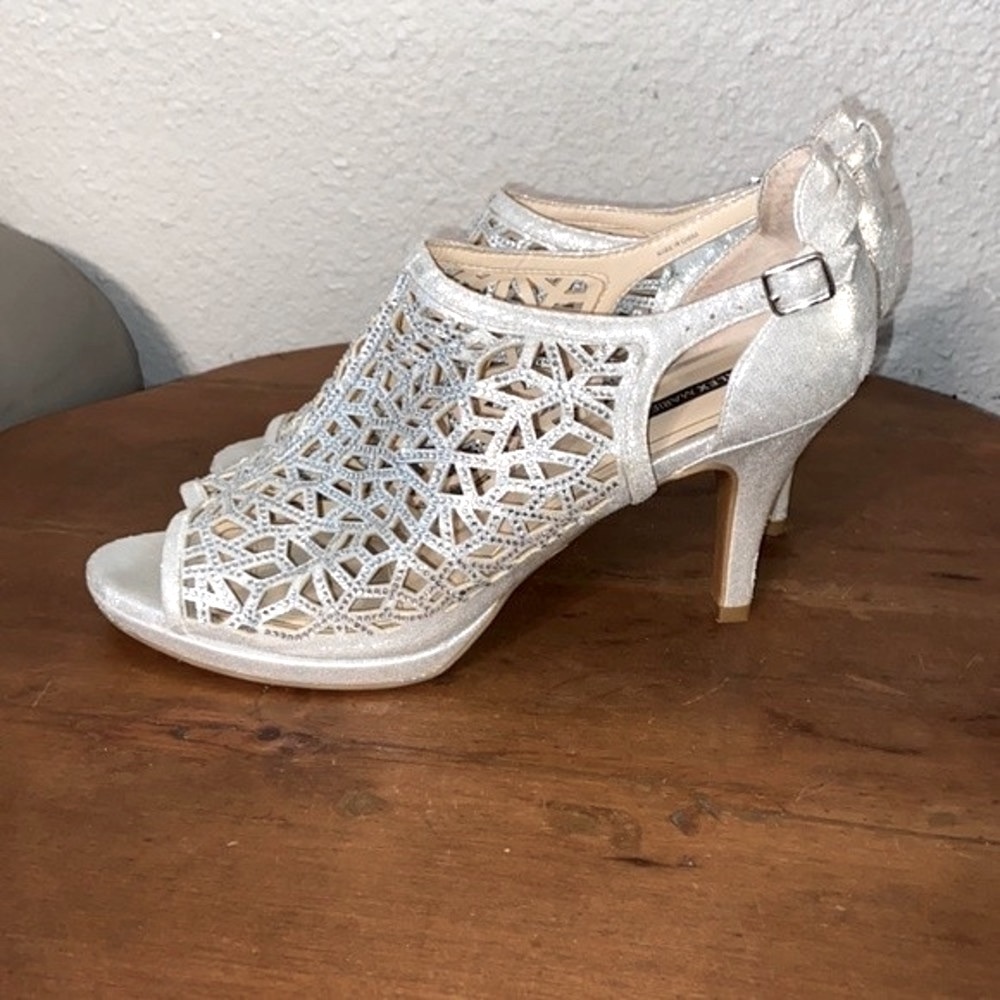 Alex Marie women’s size 10M high heals silver